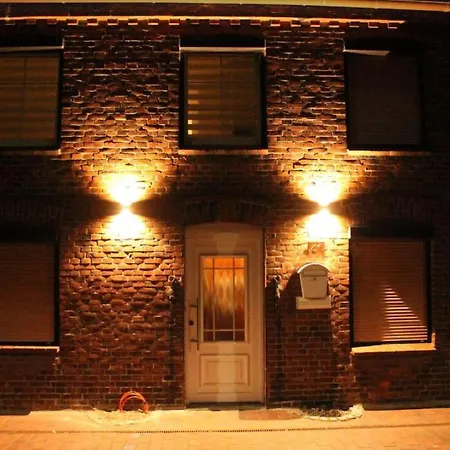 Eckis Hus * Гардинг